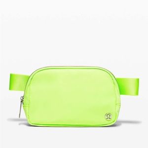 Lululemon Belt Bag - Neo Mint